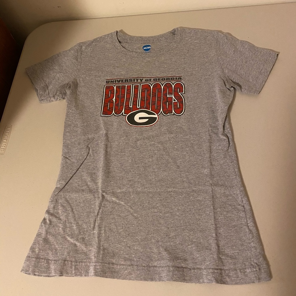 GA bulldogs shirt